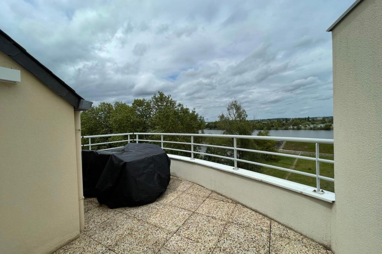 Luxury Apartment With Exceptional View On The Cher River 셍 따베흑땅 외부 사진